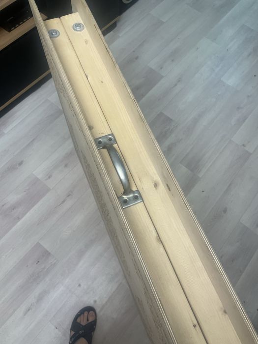 Продам низкий стол