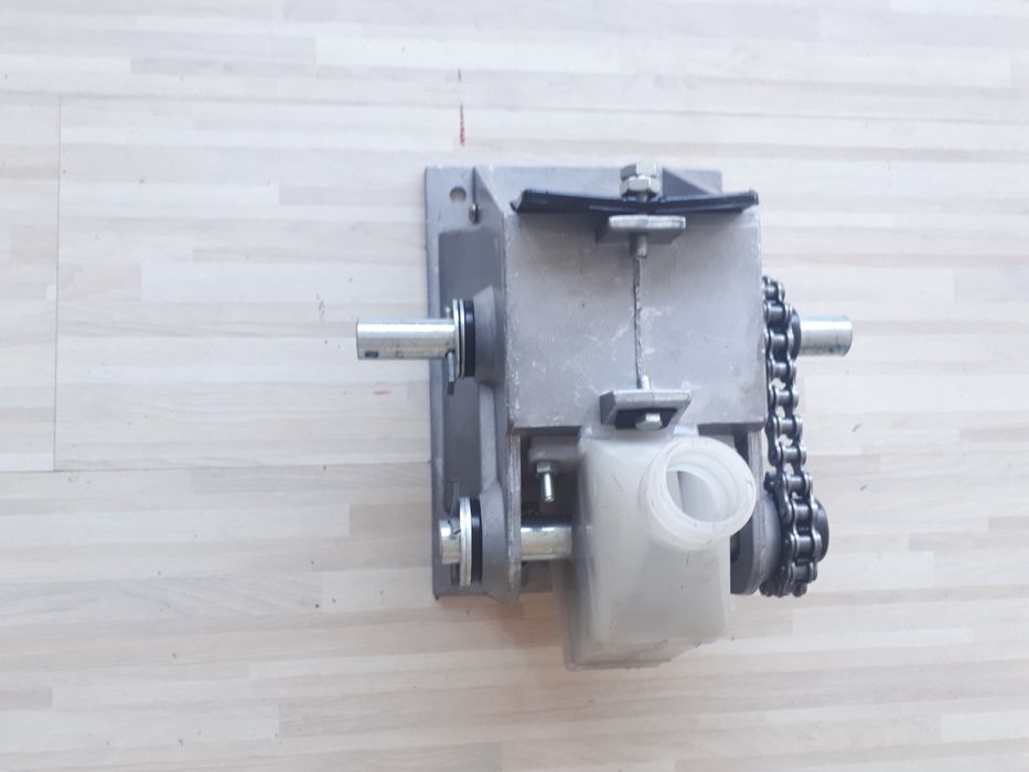 Cutie fertilizare spc ansamblat cu lant gros