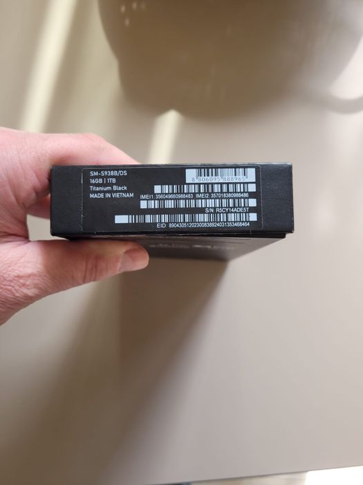 Vând telefon Samsung  S25 ultra