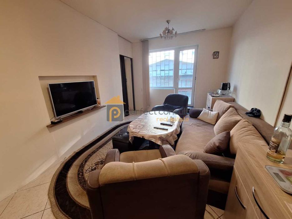 Продава се Тристаен апартамент в Пловдив, Каменица 1 - 102 кв.м за 1300 €/кв.м - Снимка #2