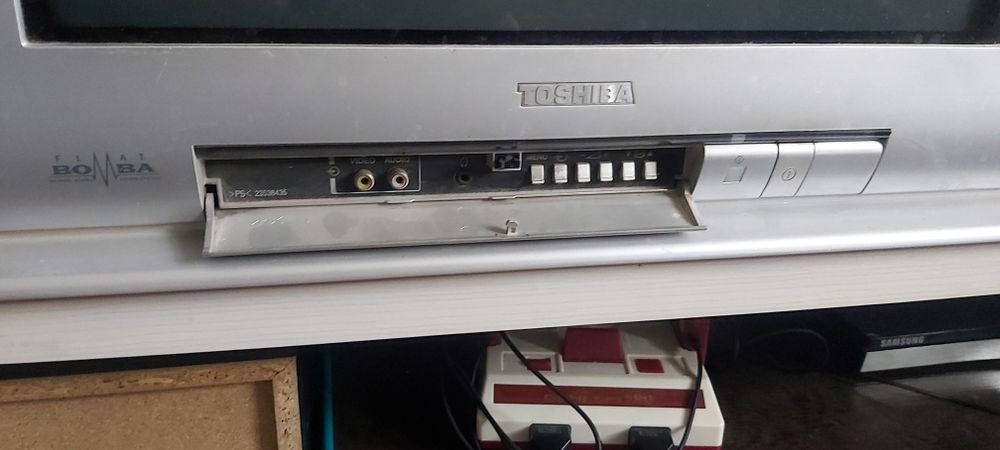 Телевизор Toshiba