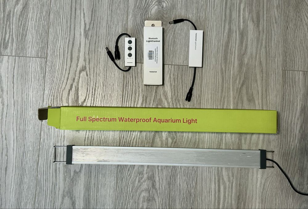 Lampa acvariu Twinstar Light 60G 21W - Waterproof