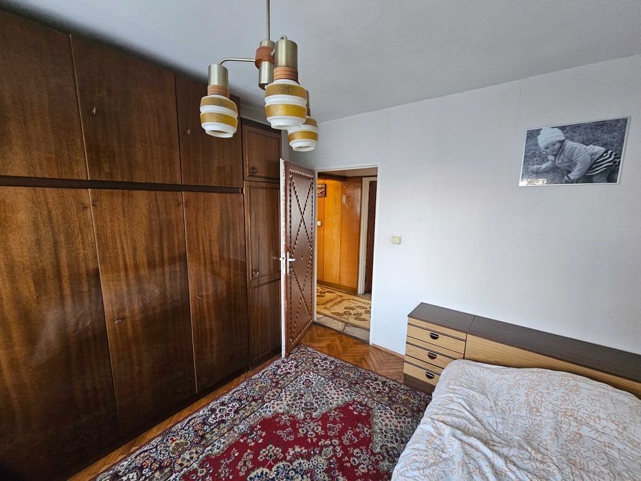 Тристаен Апартамент - Русе/Чародейка - Юг