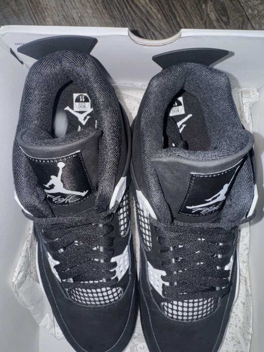 *NEW* Jordan 4 White Thunder - verificare colet