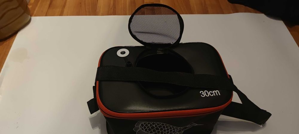 Geanta portabila, pliabila din EVA pentru pestisori vii, pescuit