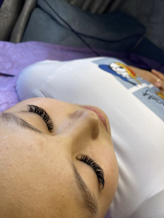 Наращивание ресниц