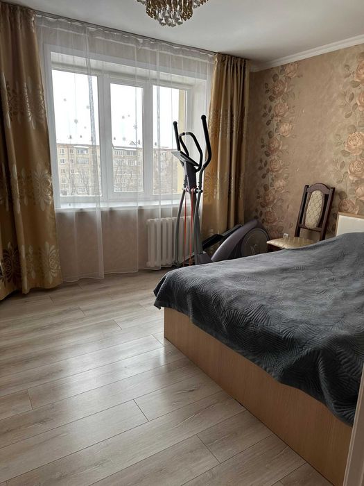 Продам 3 ком район Азии