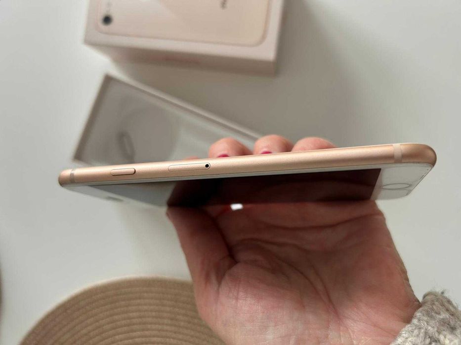 Iphone 8 stare foarte buna