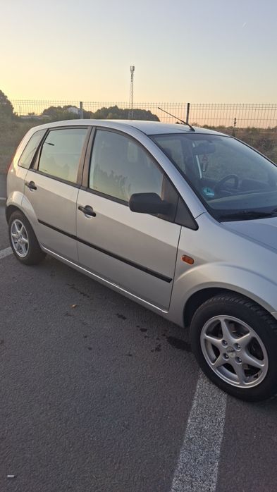 FORD Fiesta 2003 — imagine 3