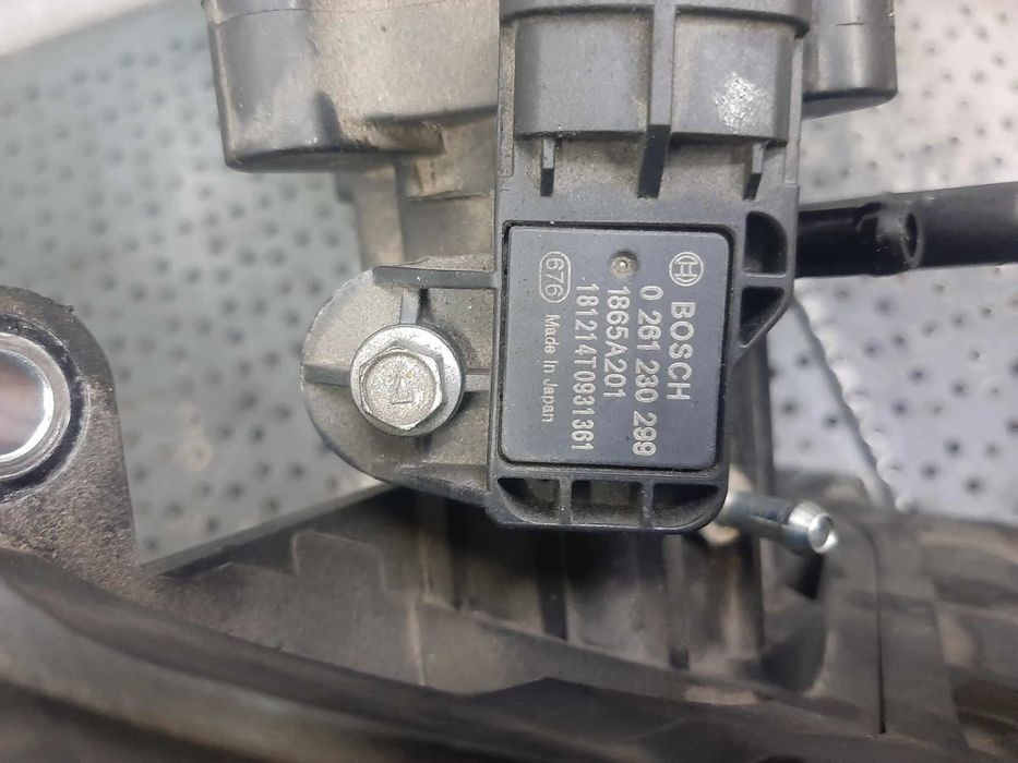 galerie admisie pe gaz cu senzor  4a92 1.6 b mitsubishi asx  2019  0261230299