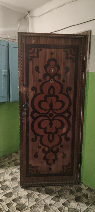Входной дверь железный