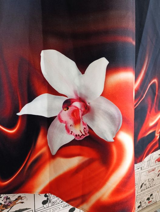 Красива дълга рокля