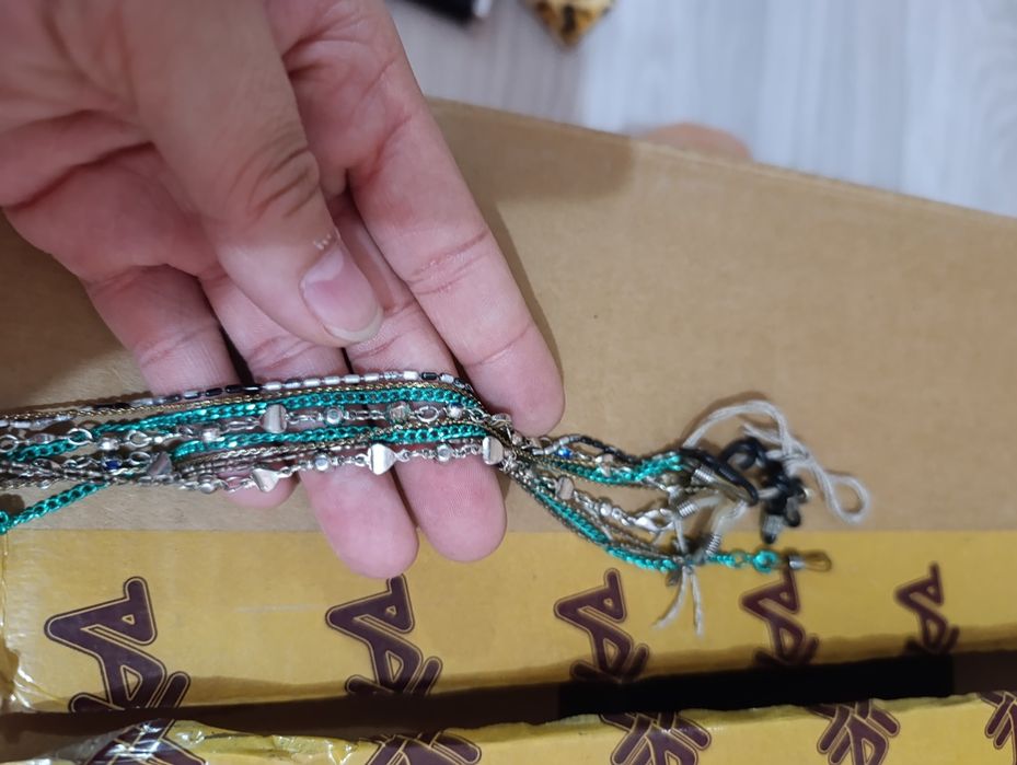 Продам очки и аксессуары для них