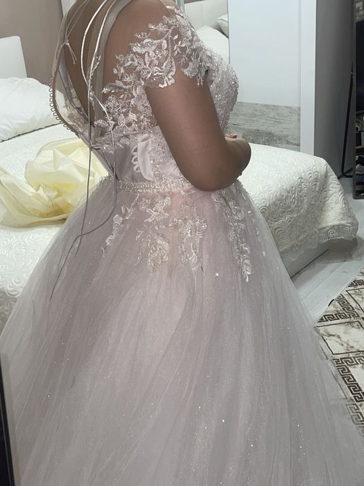 Булченска рокля без обръч стандарт размер