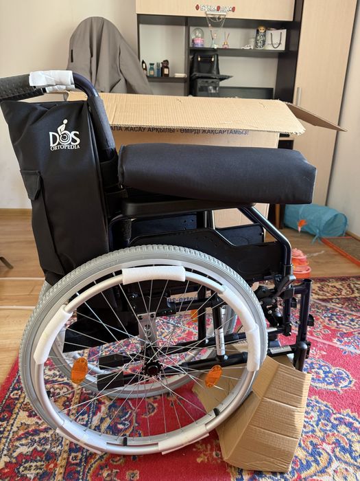 Инвалидная коляска