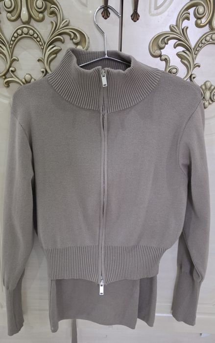 Костюм женский двойка машинная вязка размер 44-46 новый