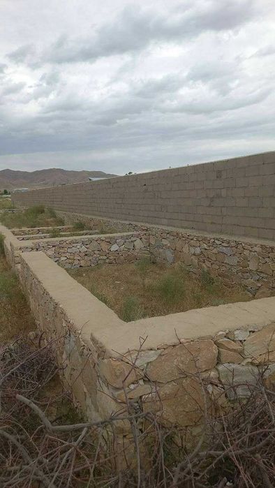 yer sotiladi uchastka