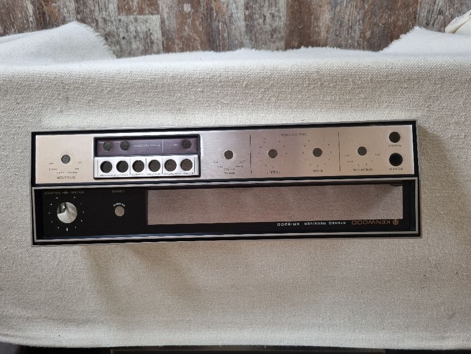 Panou frontal Kenwood. Perfecta stare.