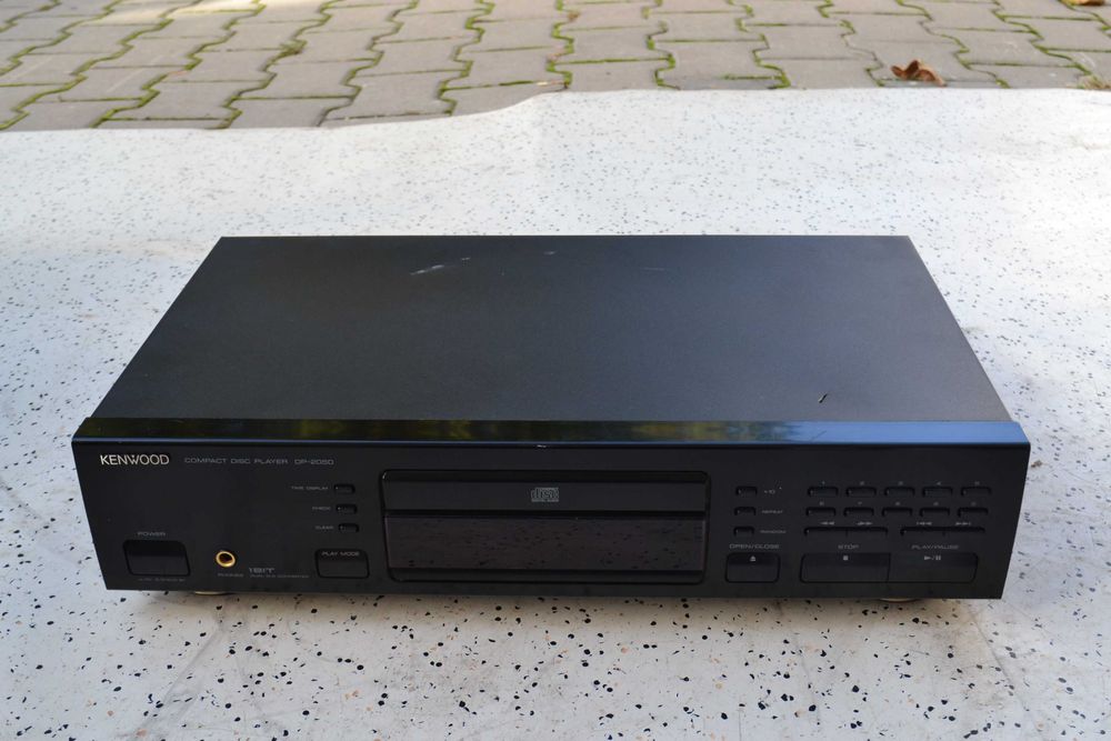 Cd player Kenwood DP 2050 Defect