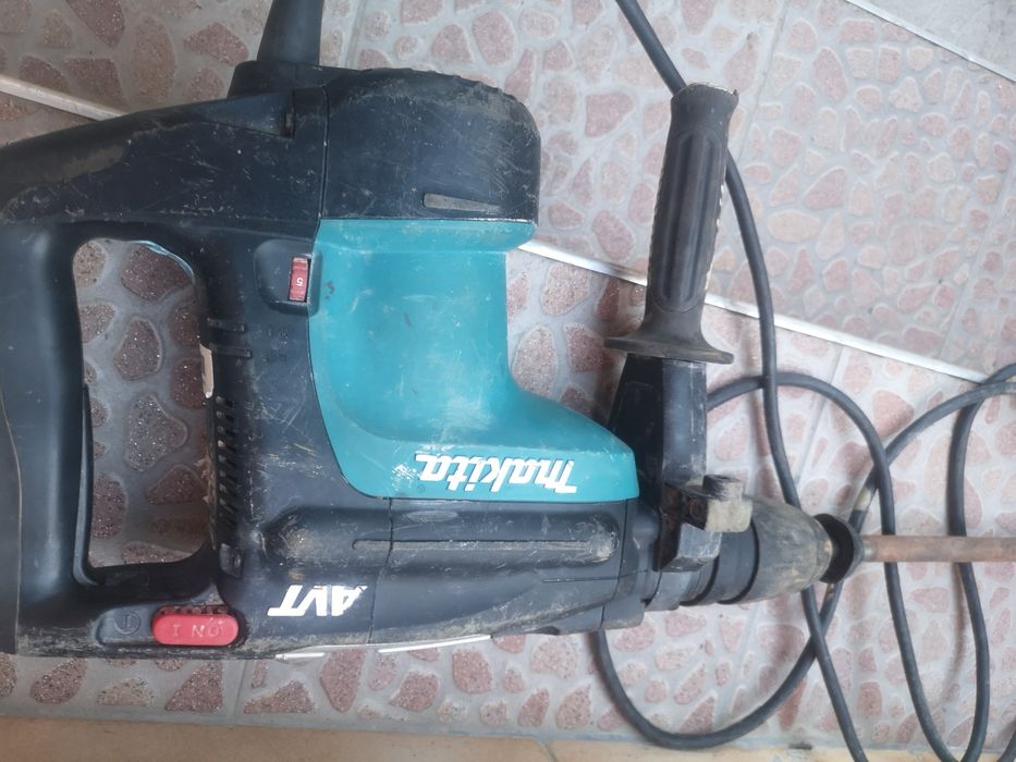 Къртач Перфоратор Makita 4010c 1100W MAX