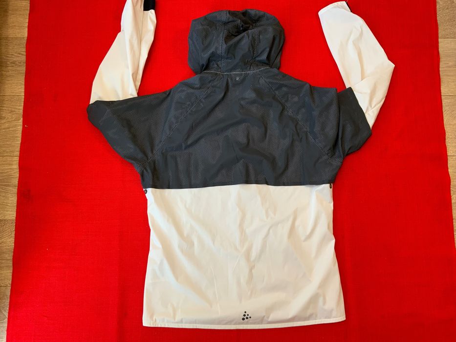 Craft-оригинално яке за бегачи 54хл