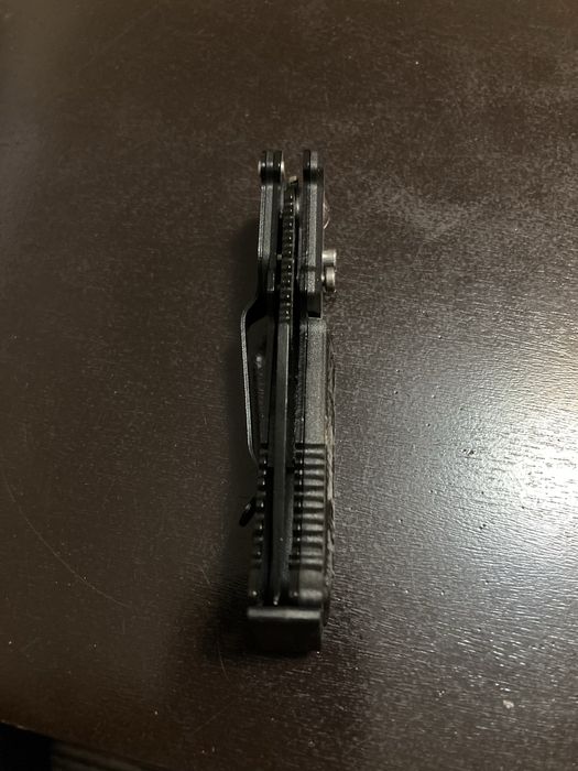 Черно ловно ножче