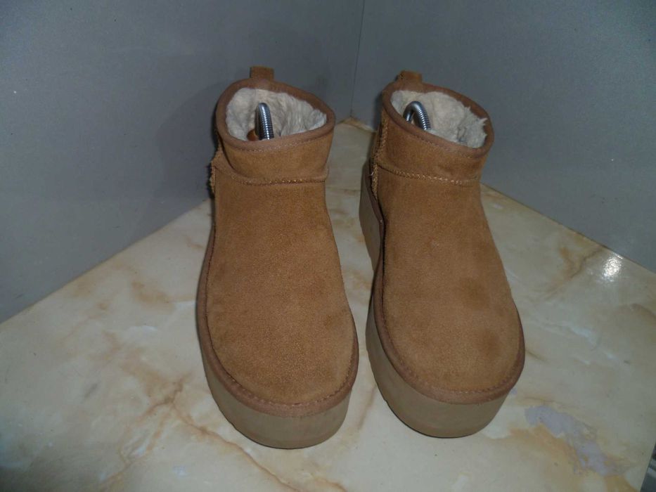 UGG оригинални ботуши №42