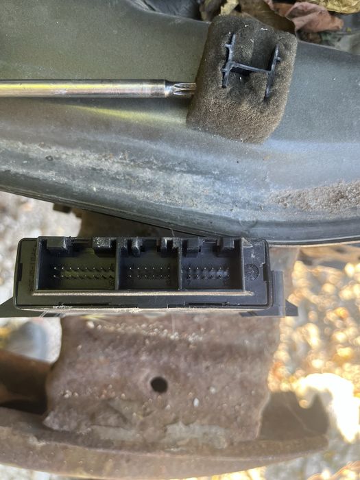 Modul senzori parcare ford Galaxy 2008/09/10/11/12