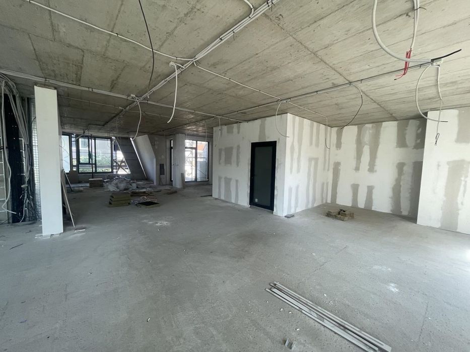 Дава се под наем Офис в София, Център - 362 кв.м за 4701 € - Снимка #9