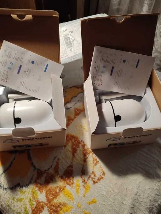 Камера бебефон въртяща се на 355 градуса ,поддържа карта памет до 64гб