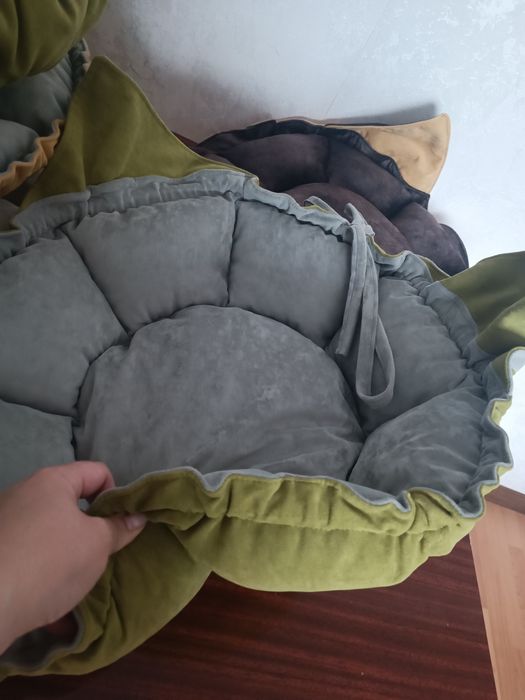 Лежанки для кошек