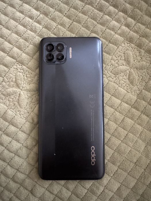 Продам телефон Оппо