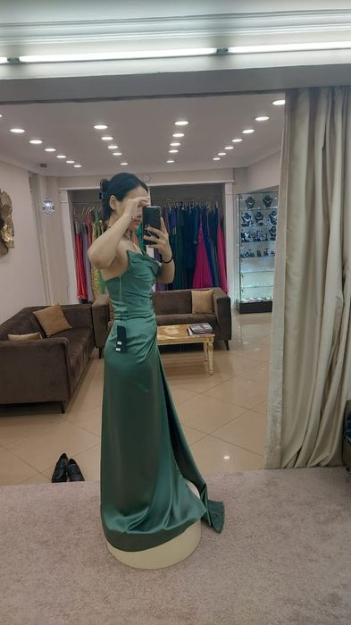 Вечернее платье, носили один раз