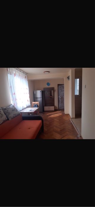 Garsoniera de inchiriat