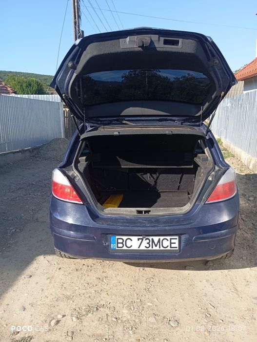 OPEL Astra 2004 — imagine 4