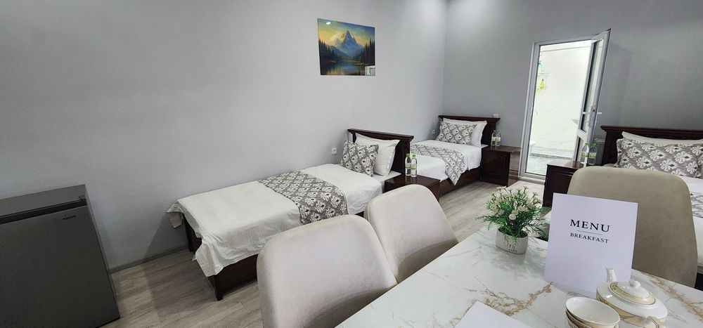 Mexmonxona Registon yaqinida