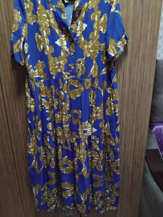 Продам платья 3000 тнг