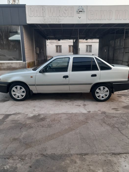 Некся 1 сотилади срочно холати идаел