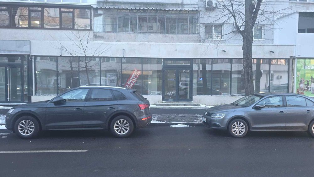 vand spatiu comercial