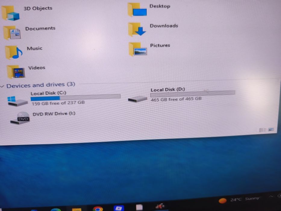 Vand 2 unitati pc la pachet