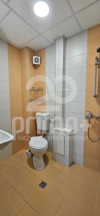 Продава се Двустаен апартамент в Велико Търново, Център - 71 кв.м за 1078 €/кв.м - Снимка #6