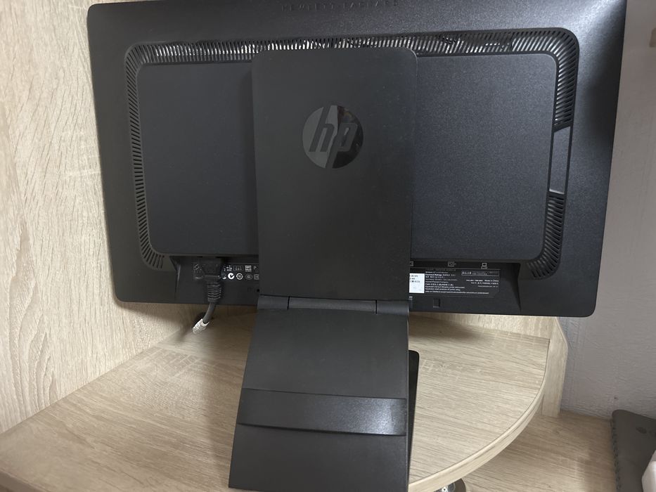 Монитор HP EliteDisplay E201