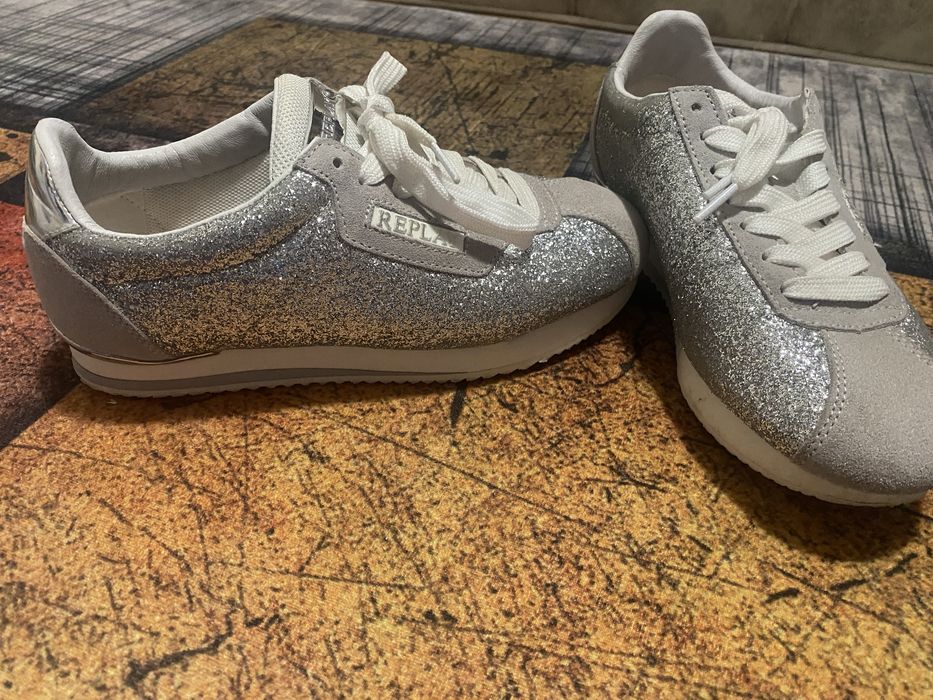 Adidasi Replay 37
