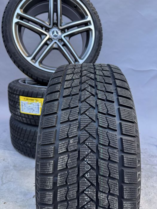 Нови ! Оригинални джанти 19 цола mercedes с нови зимни гуми