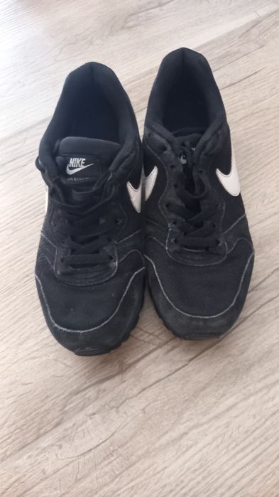 Маратонки Nike 39 - 24,5см