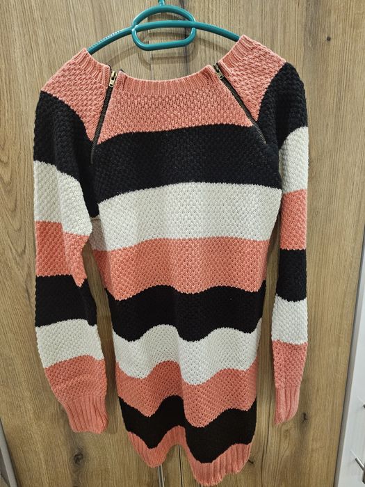 Дамски блузи с дълъг ръкав