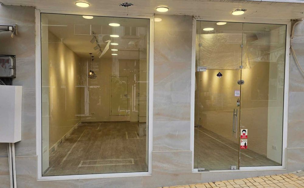 Продава се Къща в Петрич - 311 кв.м за 965 €/кв.м - Снимка #1