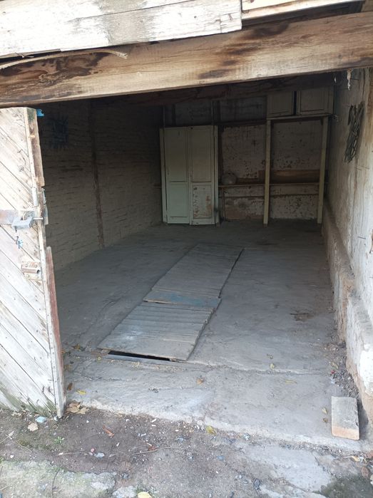 Гараж за Шодликом