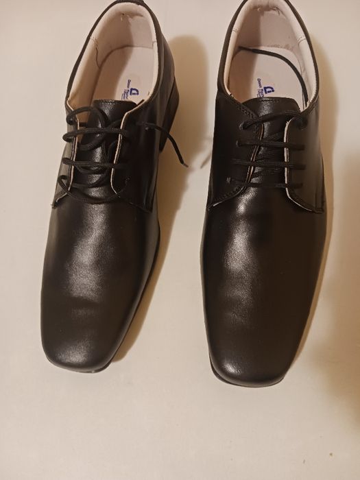 Официални мъжки обувки