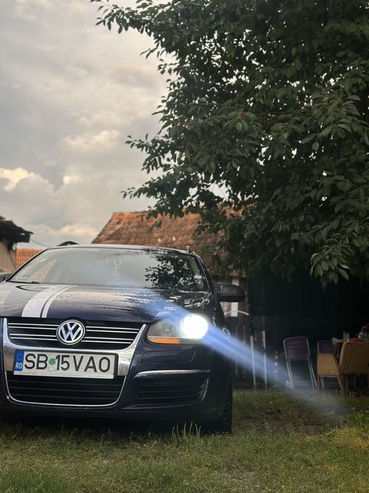 VOLKSWAGEN Golf 2008